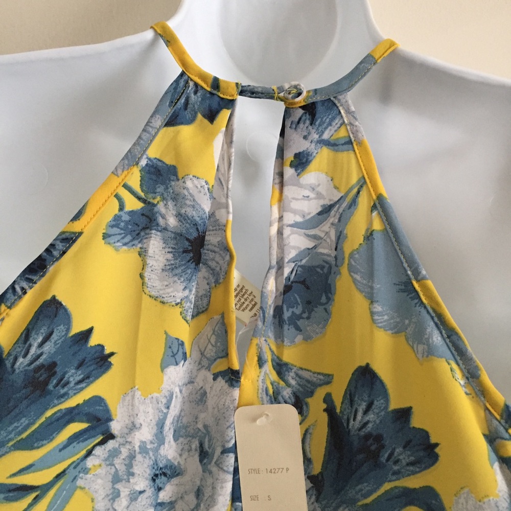 Yellow Floral Print Cold Shoulder Top - Picture 4 of 6